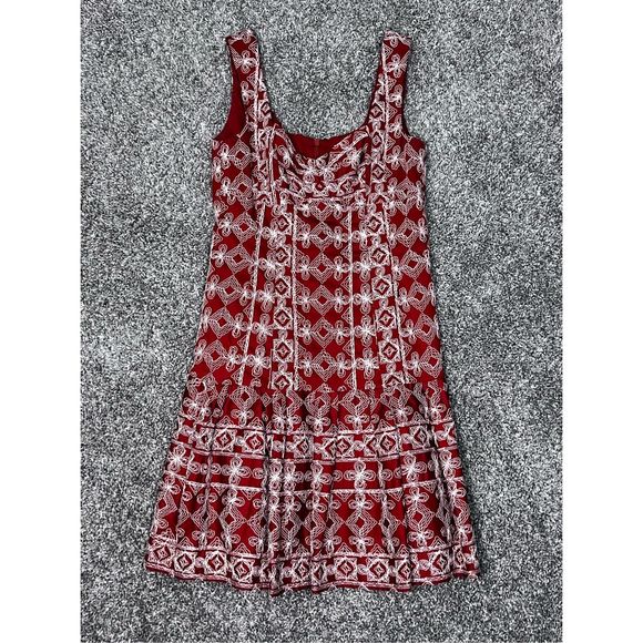 Nanette Lepore Dresses & Skirts - Nanette Lepore Embroidered dress sz 4